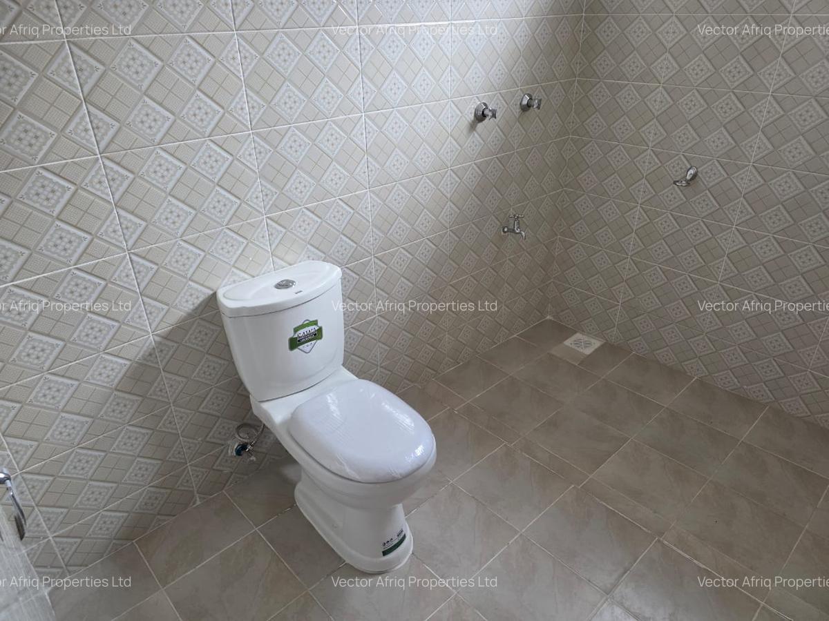 4 Bed House with En Suite in Kitengela - 4