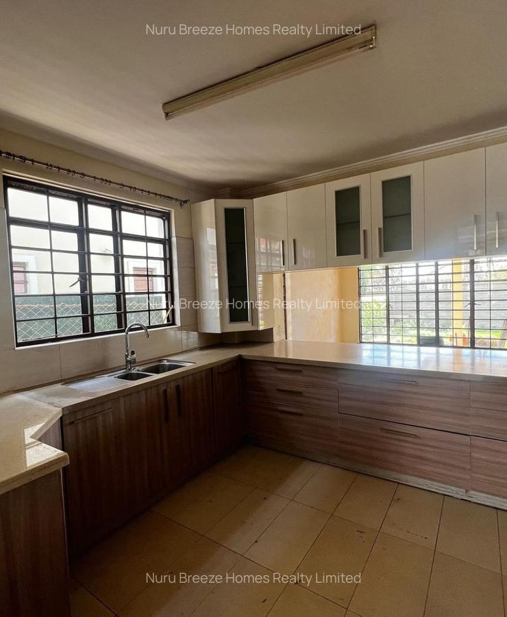 4 Bed Townhouse with En Suite in Kiambu Road - 3