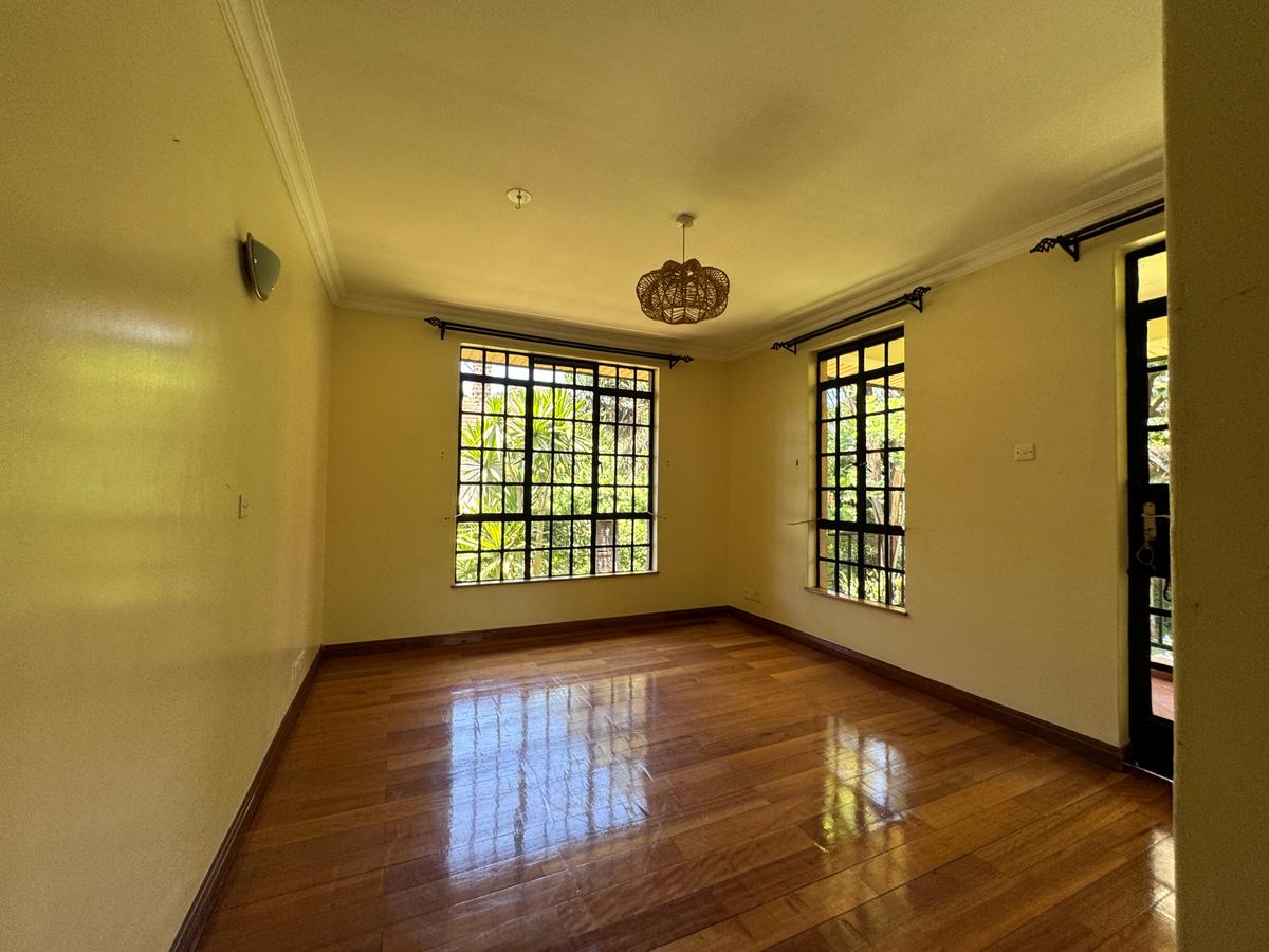 4 Bed House with En Suite in Karen - 4