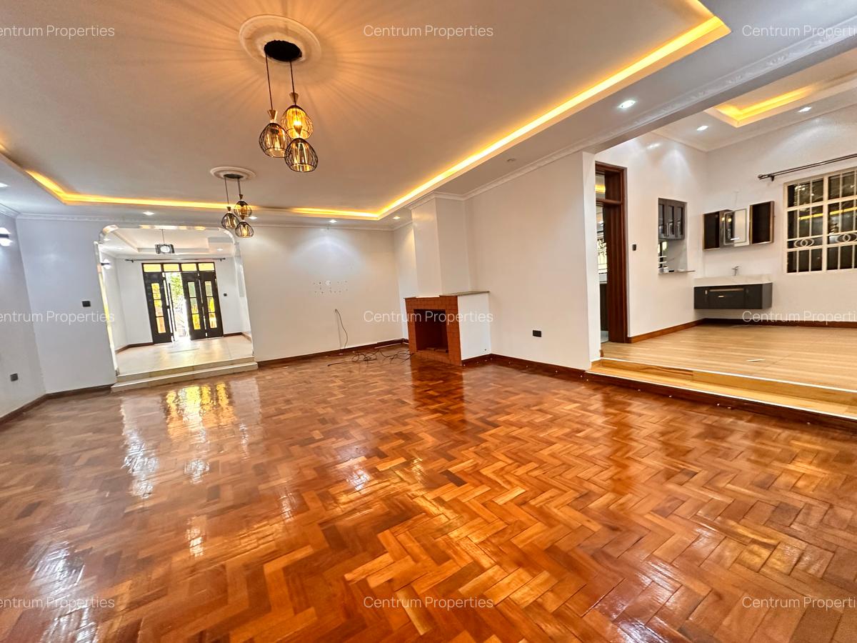 8 Bed House at Muthaiga - 14