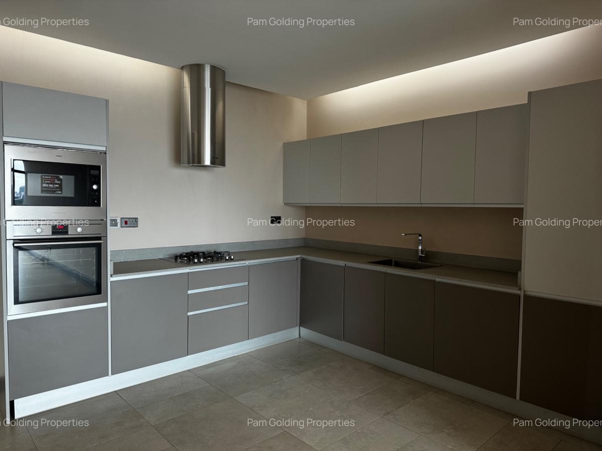 2 Bed Apartment with En Suite at Church Road - 2