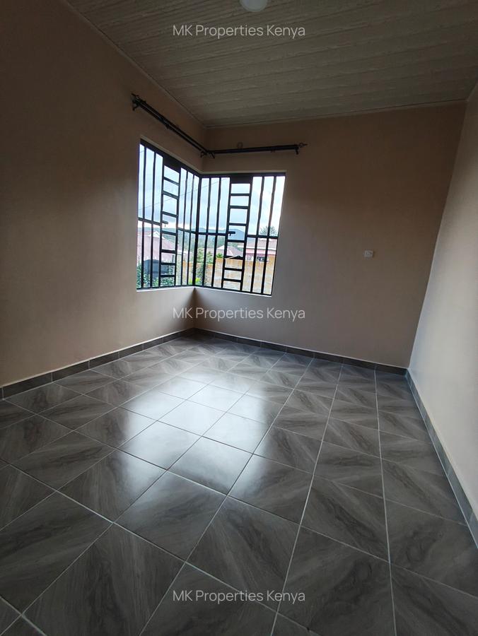 3 Bed House with En Suite at Oloosurutia - 12