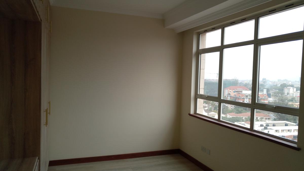 4 Bed Apartment with En Suite at Parklands Nairobi - 10