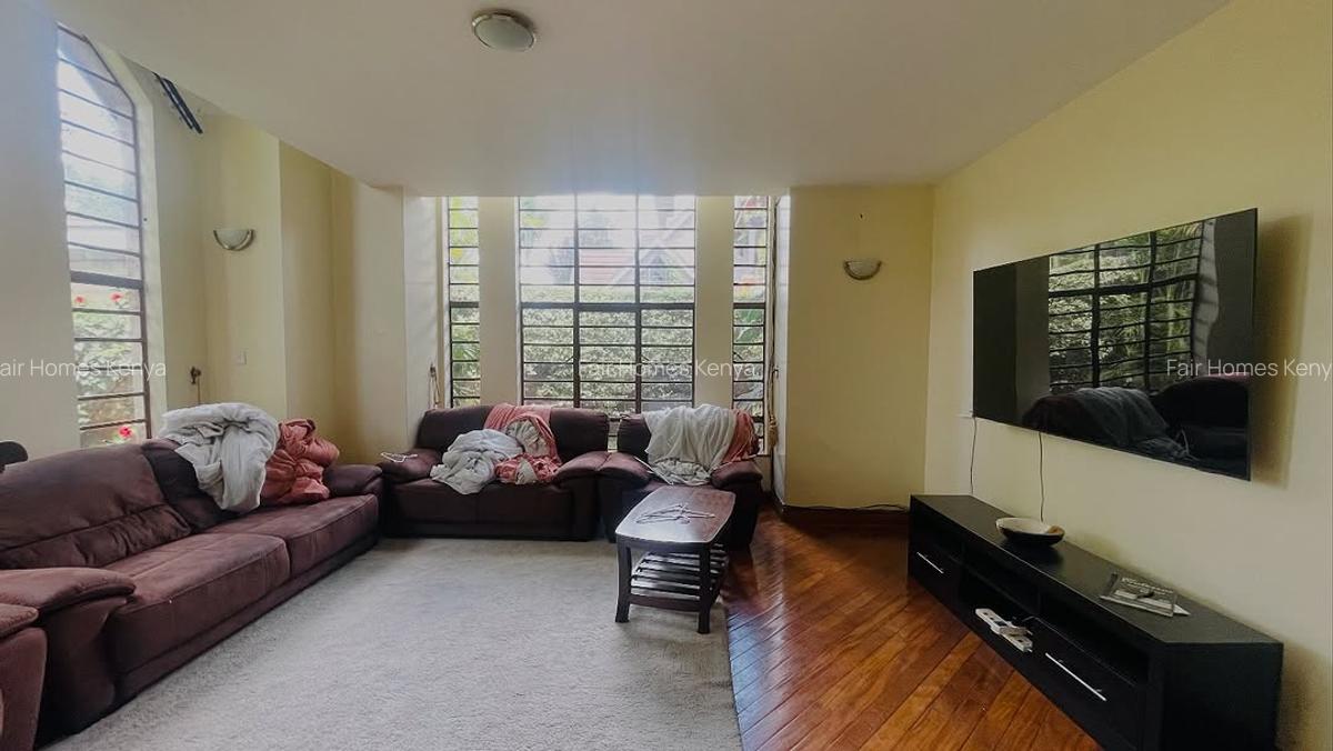 5 Bed Townhouse with En Suite at Kabasiran Avenue - 4