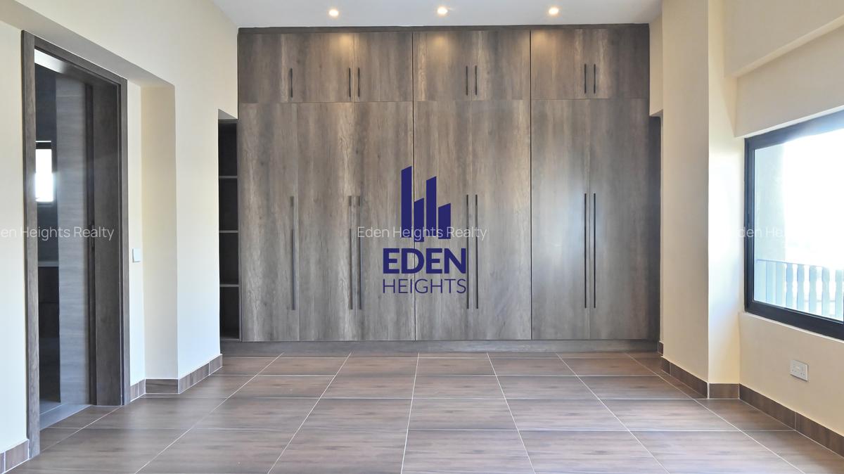 6 Bed Apartment with En Suite in Kilimani - 11