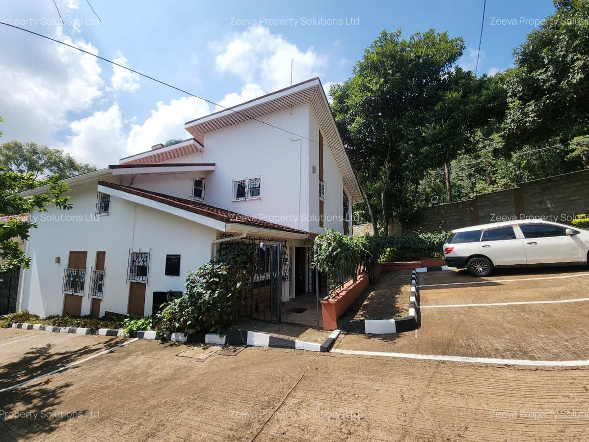 5 Bed House with En Suite in Kileleshwa - 1