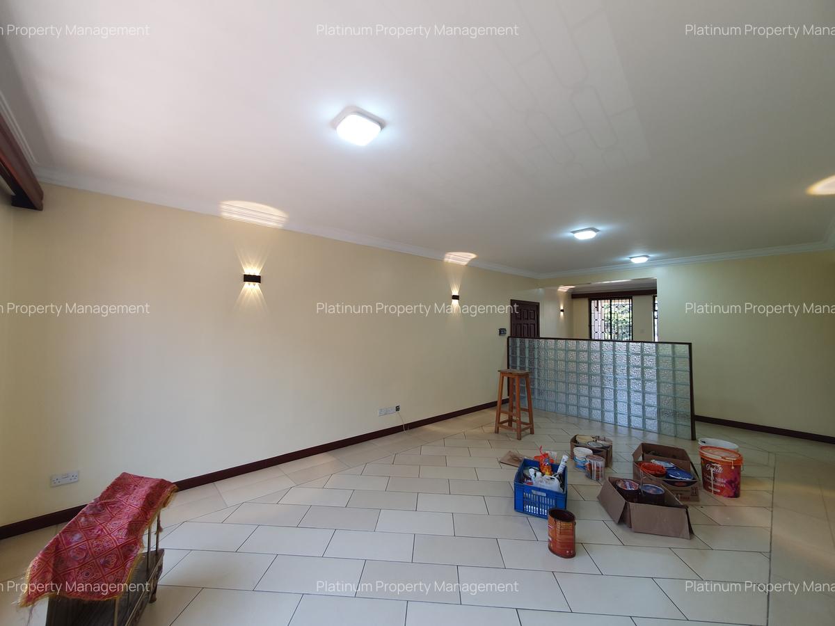 3 Bed Apartment with En Suite in Parklands - 3
