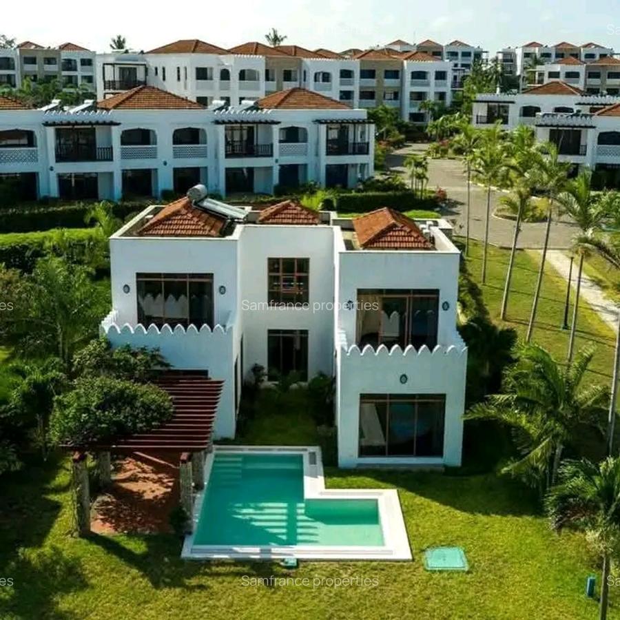 3 Bed Apartment with Swimming Pool at Sultan Palace - 3