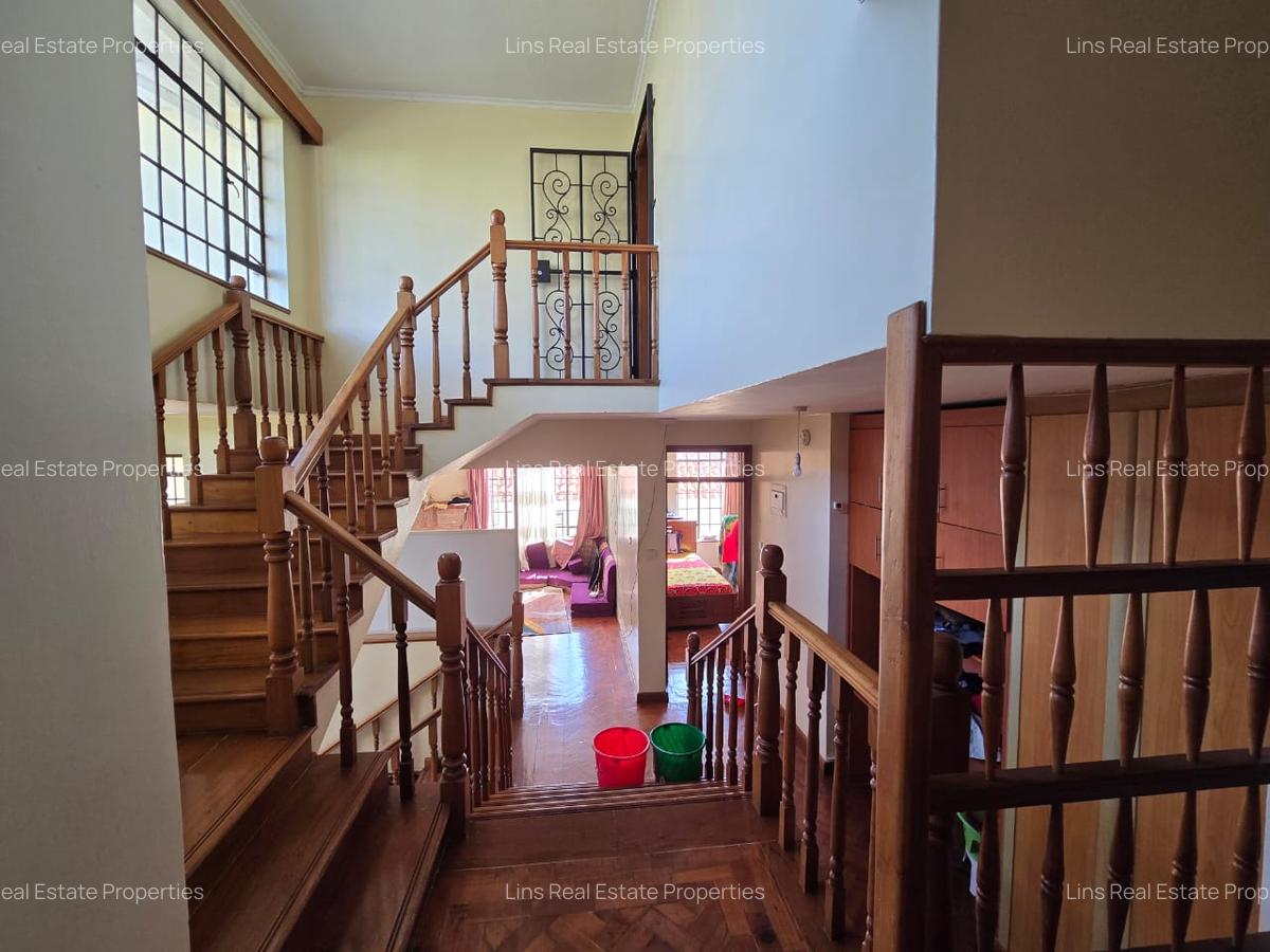 4 Bed Townhouse with En Suite in Spring Valley - 11