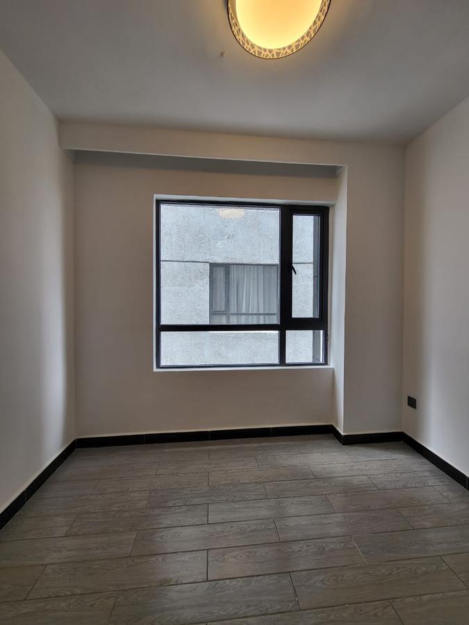 2 Bed Apartment with Swimming Pool in Kilimani - 15
