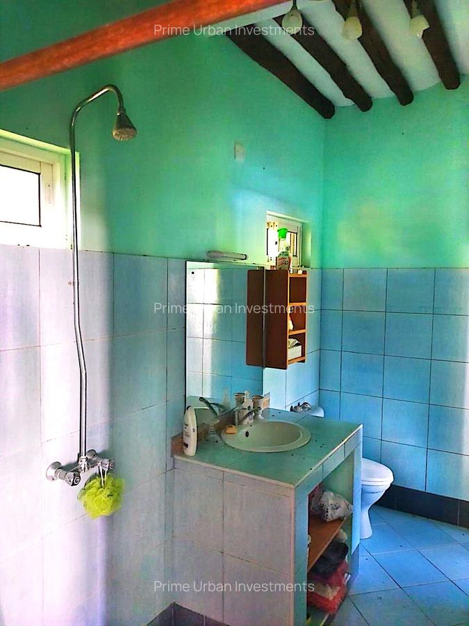 4 Bed House with En Suite at Aloo Drive- Mtwapa Creek - 4