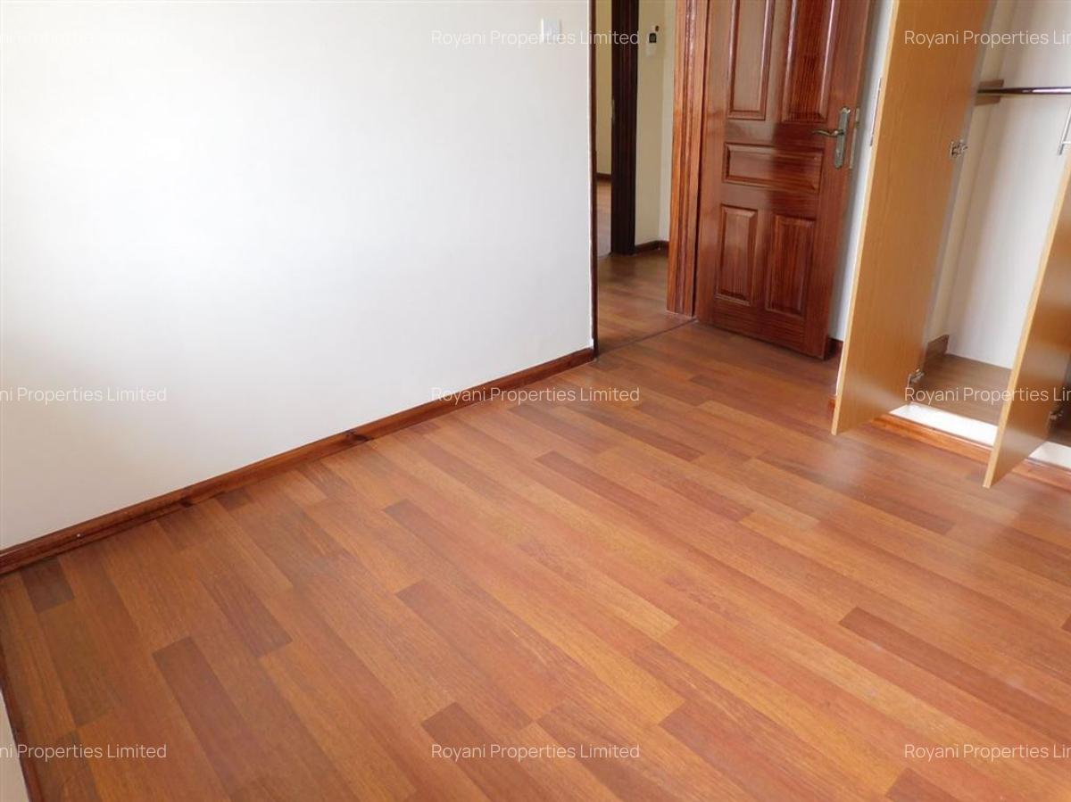 3 Bed House with En Suite at Fourways Junction Estate - 9