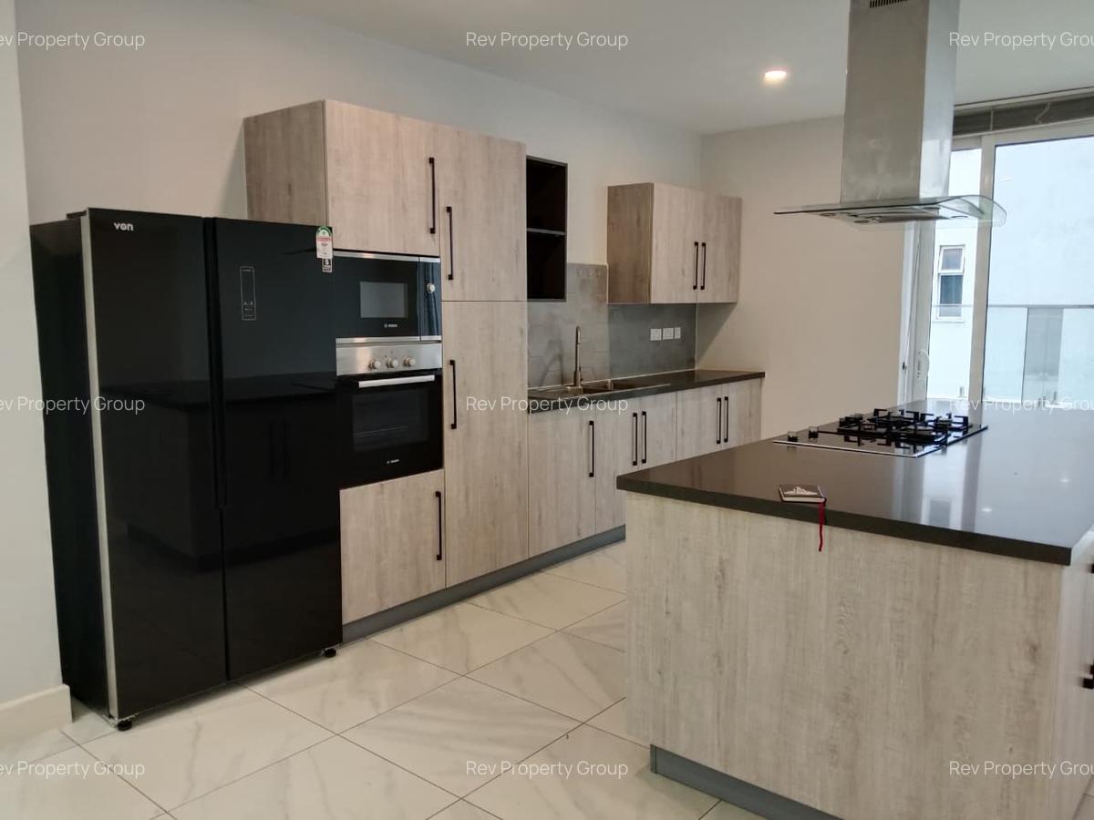 Serviced 3 Bed Apartment with En Suite in Westlands Area - 7