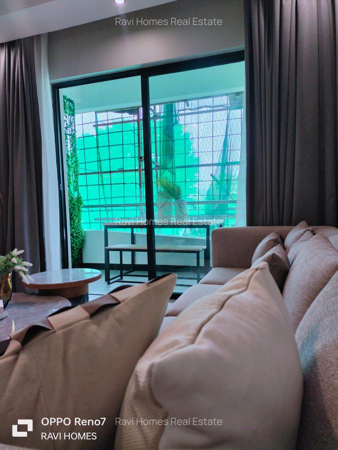 3 Bed Apartment with En Suite in Brookside - 18