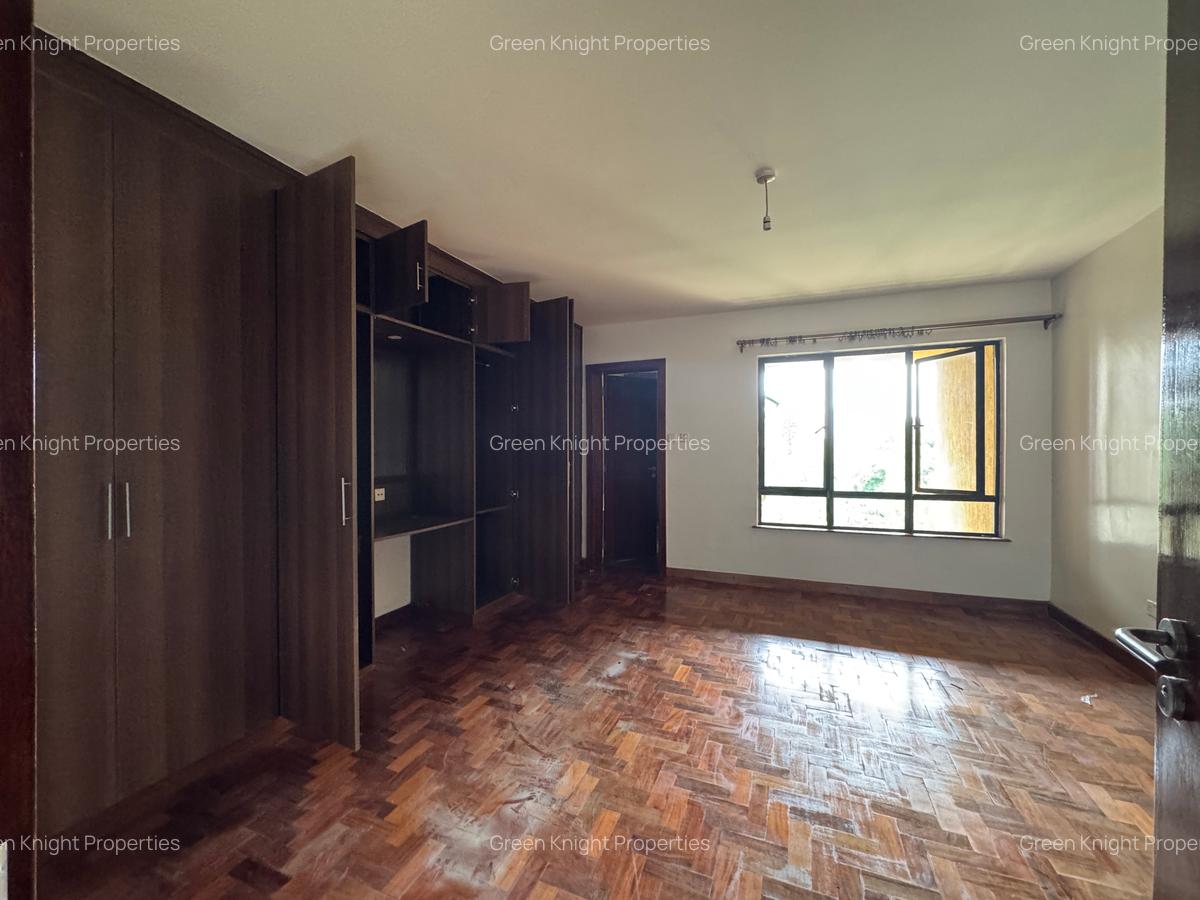 Serviced 3 Bed Apartment with En Suite in Kilimani - 10