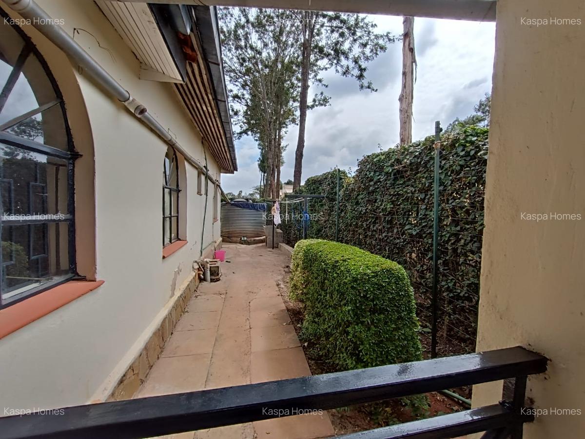 2 Bed Apartment with En Suite in Karen - 3