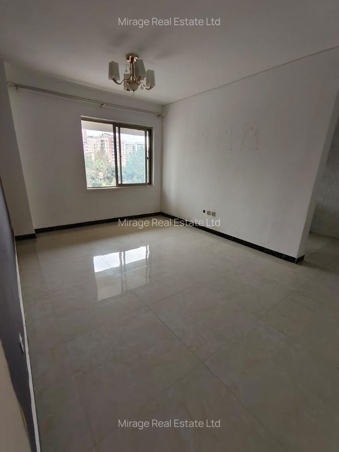 1 Bed Apartment with Swimming Pool in Kileleshwa - 2