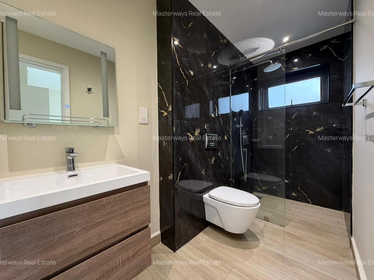 2 Bed Apartment with En Suite in Riverside - 11