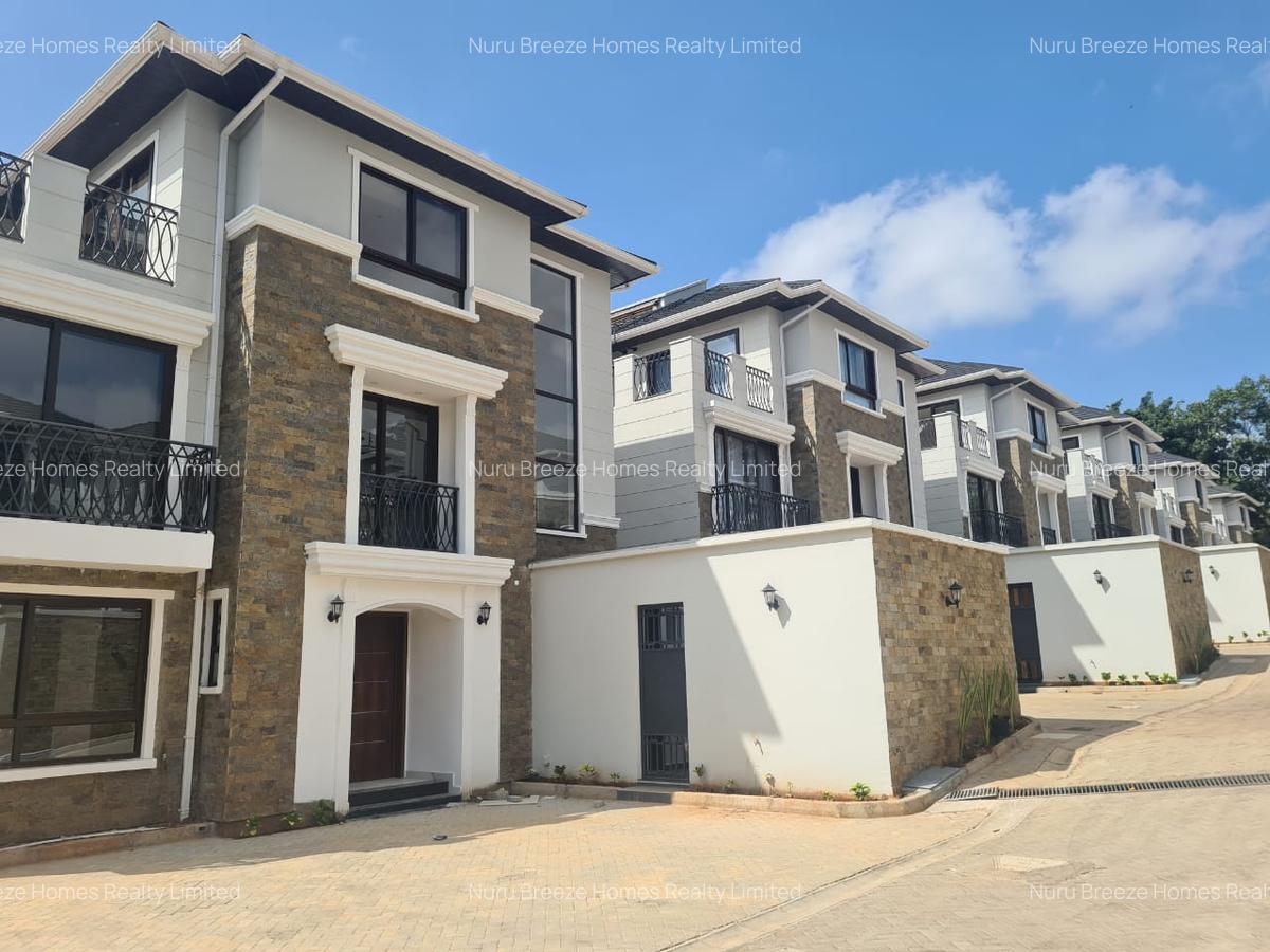 5 Bed Townhouse with En Suite in Westlands Area - 1