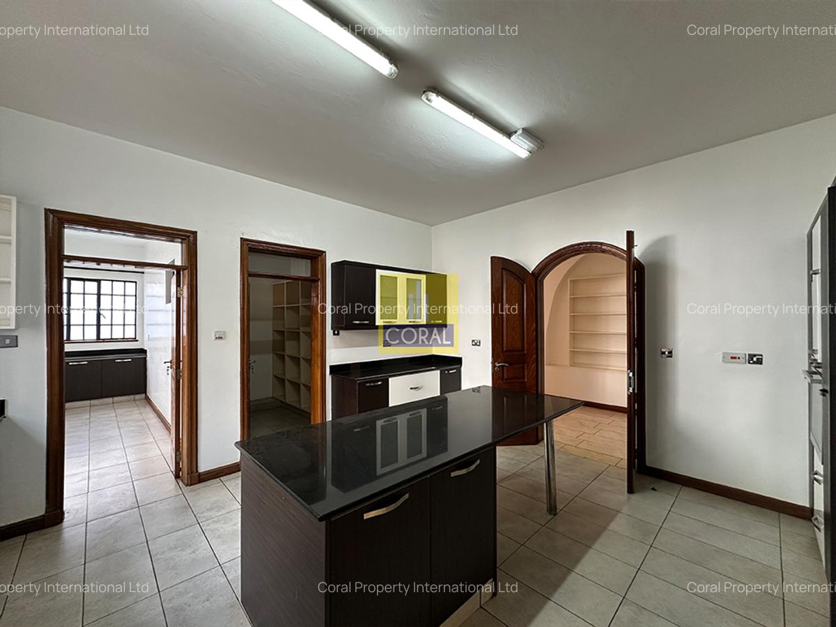 5 Bed Townhouse in Lavington - 13