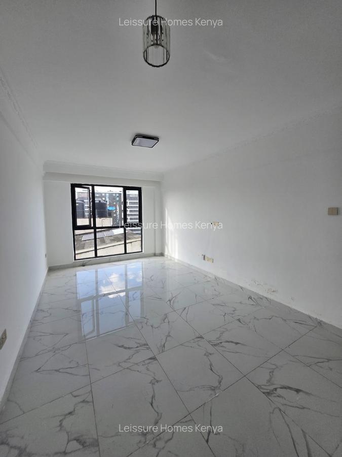 1 Bed Apartment with Gym at Wood Avenue - 4