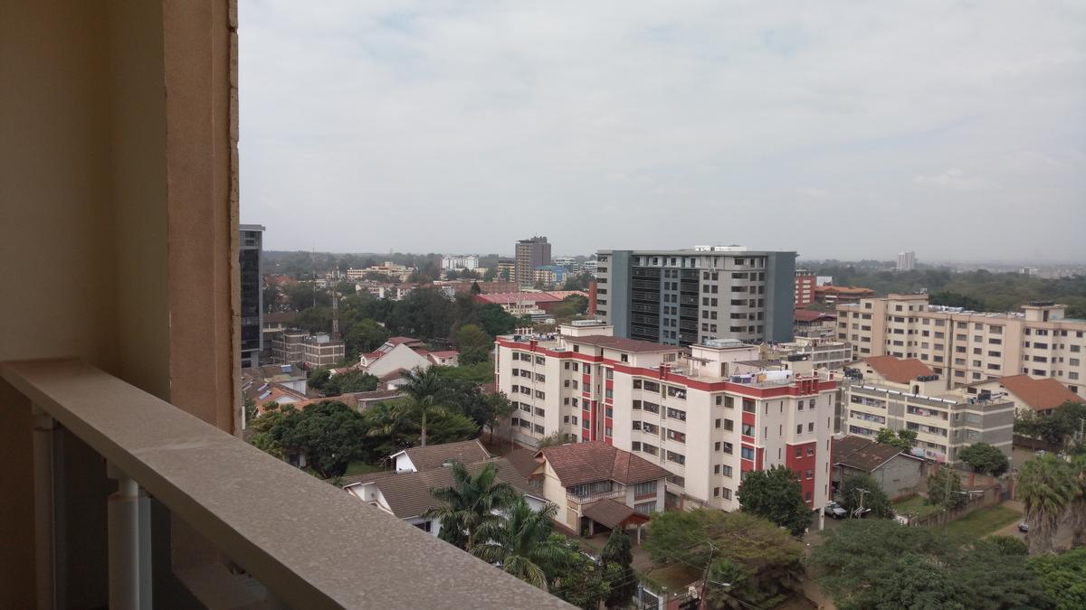 4 Bed Apartment with En Suite at Parklands Estate - 8