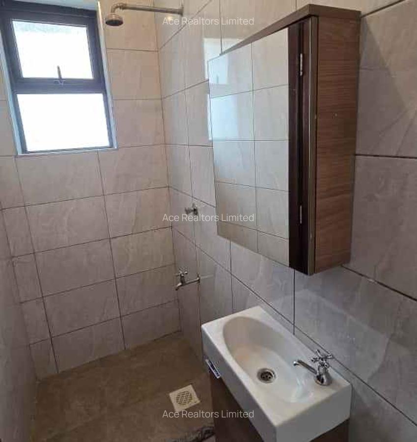 3 Bed Apartment with En Suite at Parklands - 13