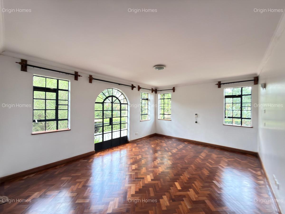 5 Bed Townhouse with En Suite at Kitisuru - 5