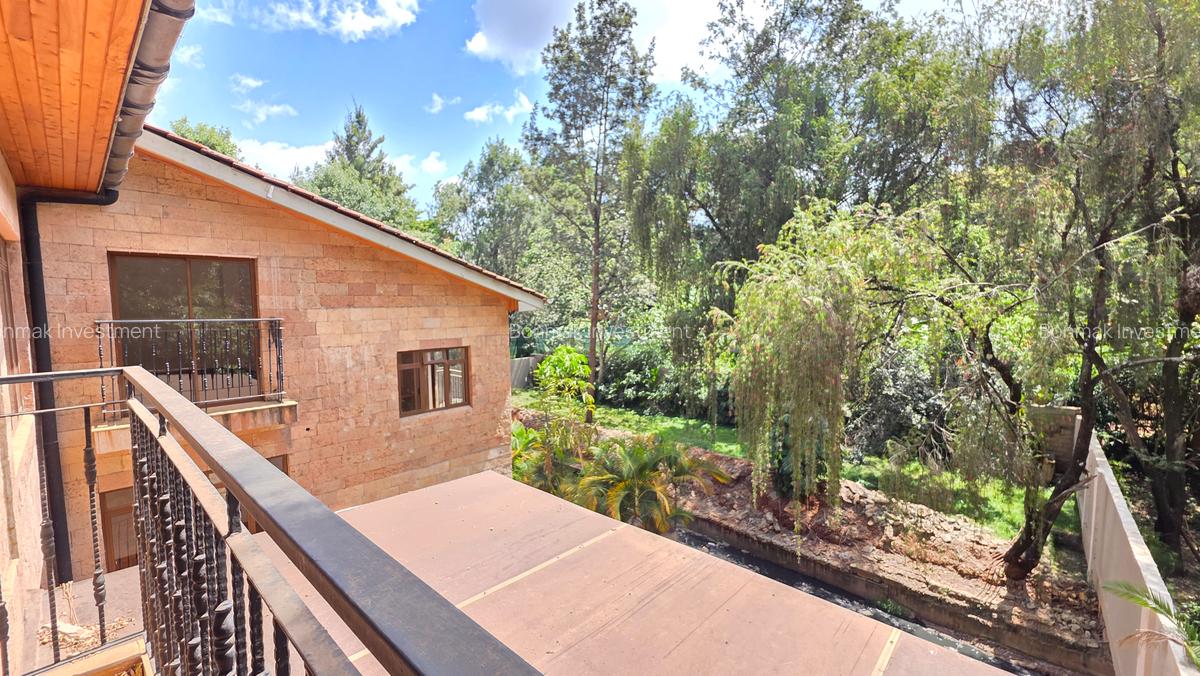 5 Bed Townhouse with En Suite at Chalbi Drive - 14