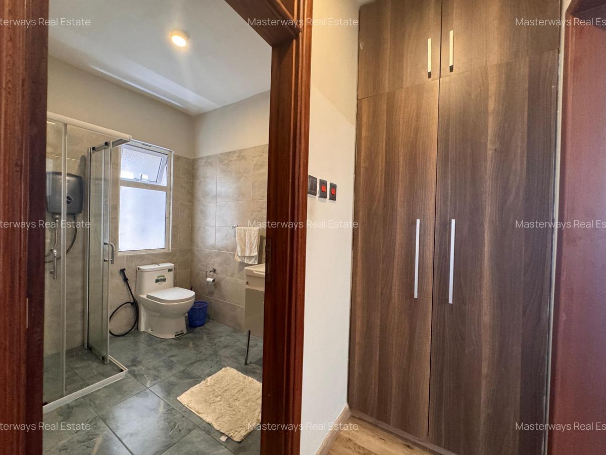 Serviced 2 Bed Apartment with En Suite in Kileleshwa - 11