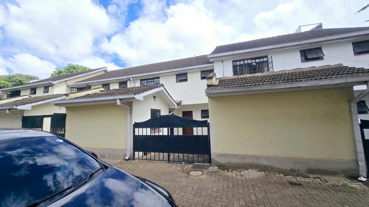 Office with Fibre Internet in Ngong Road - 2
