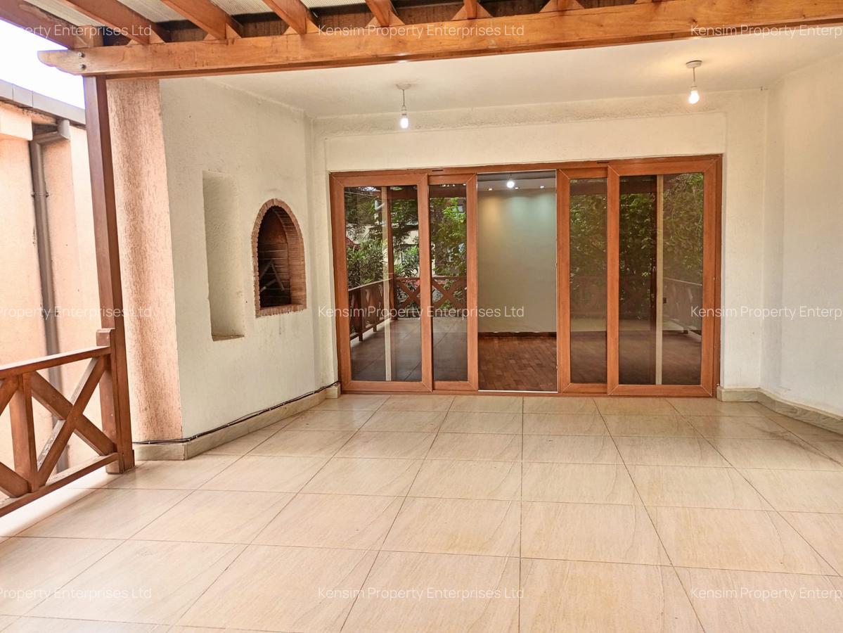 5 Bed Townhouse with En Suite in Lavington - 15