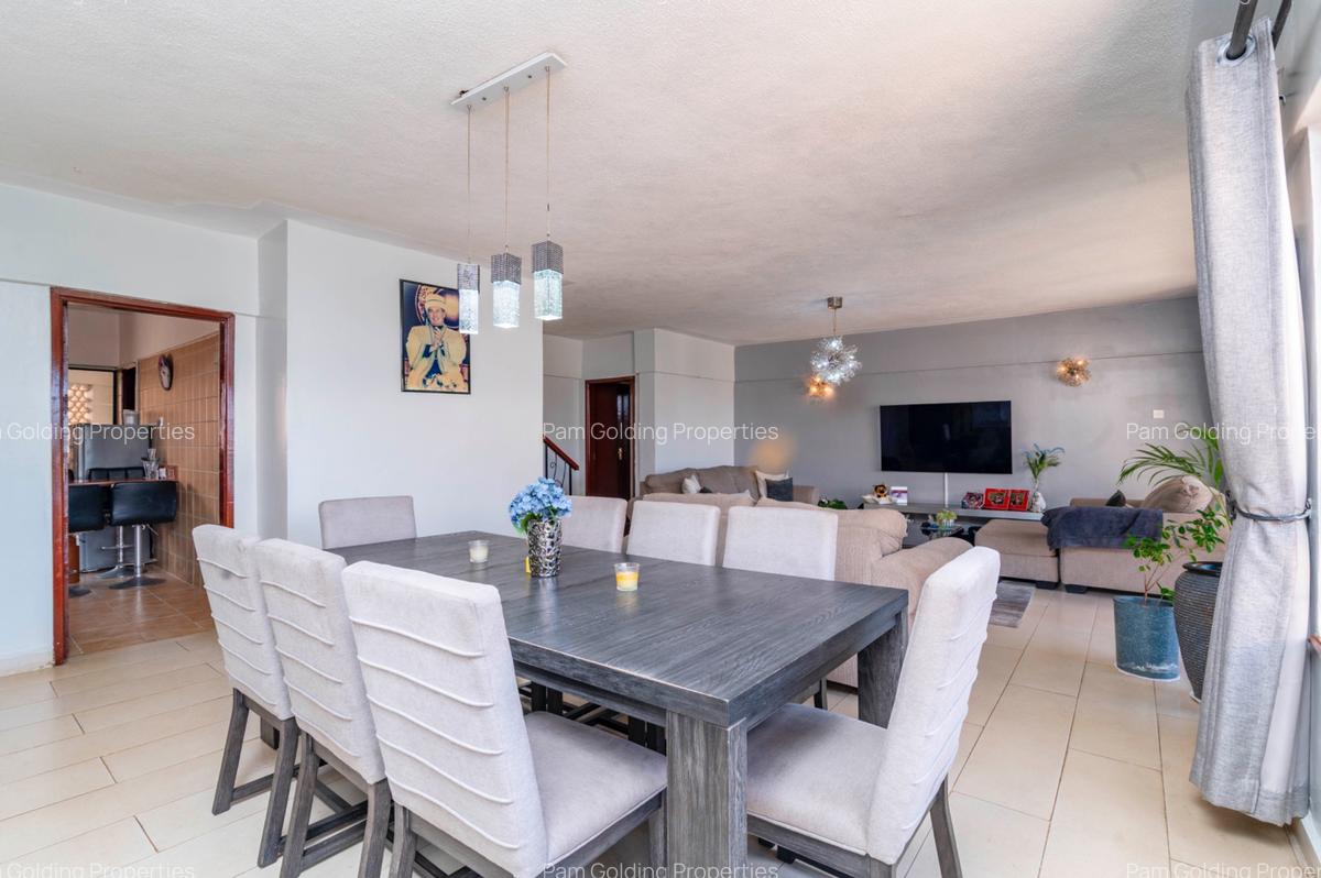 4 Bed Apartment with En Suite at Off East Church Road - 2