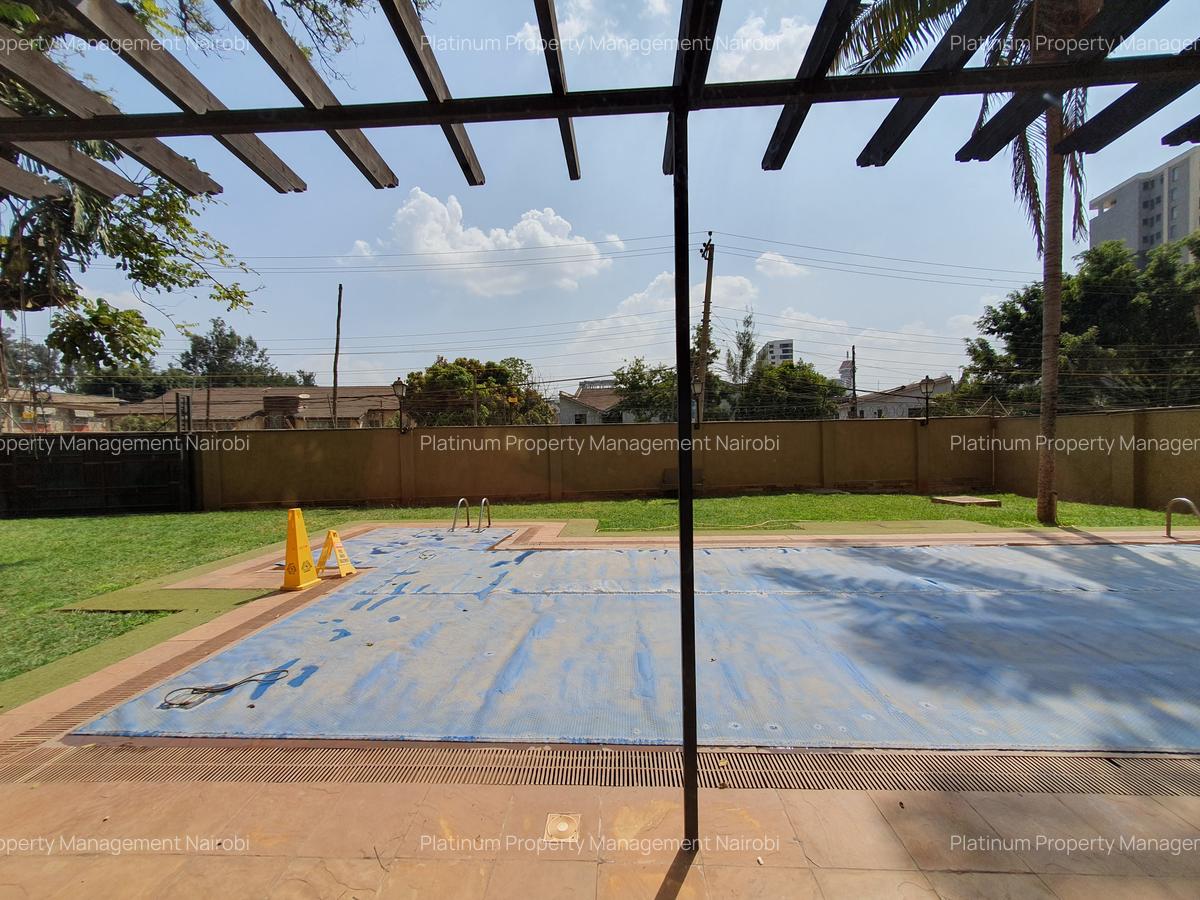 Furnished 3 Bed Apartment with En Suite at Second Parklands - 18