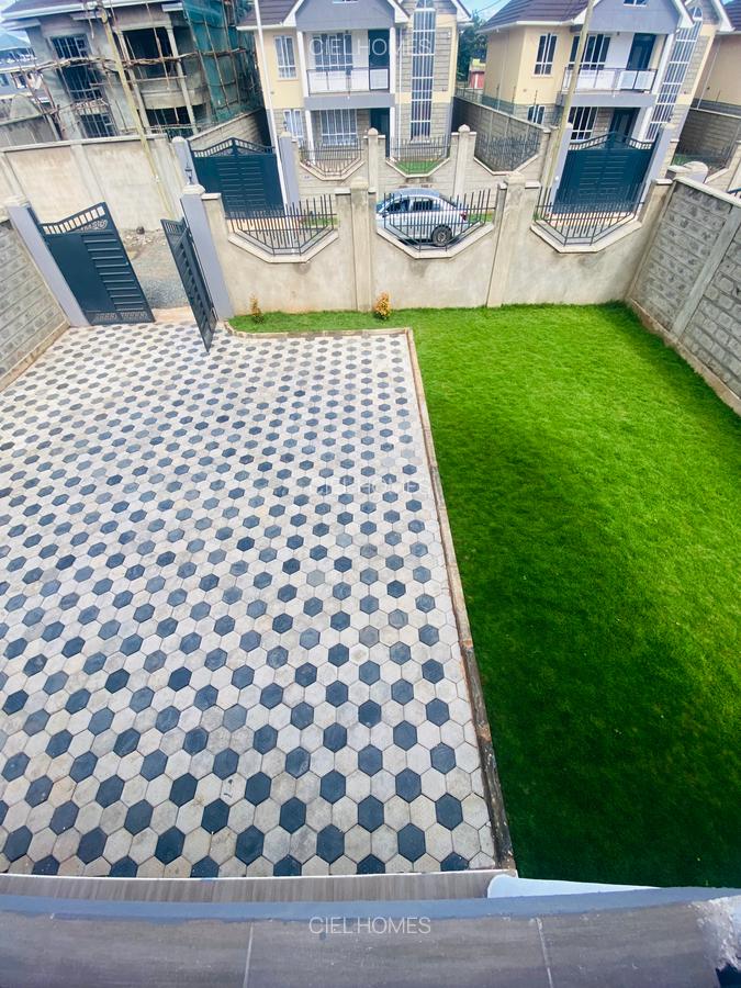 3 Bed Townhouse with En Suite at Eastern Bypass - 2