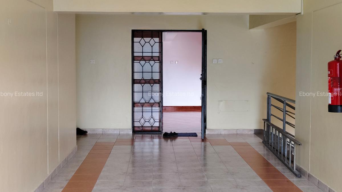 2 Bed Apartment with Swimming Pool at Cotton Avenue - 3