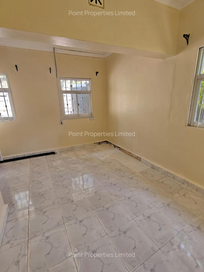3 Bed House with En Suite in Karen - 12
