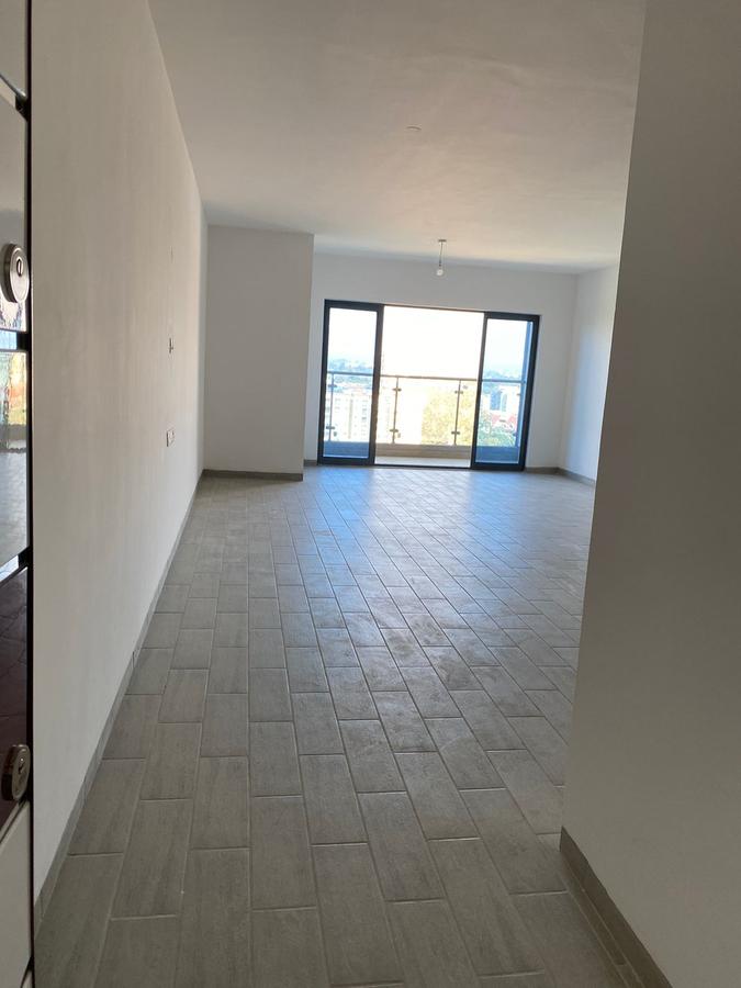 2 Bed Apartment with En Suite at Hundreds Streets - 1