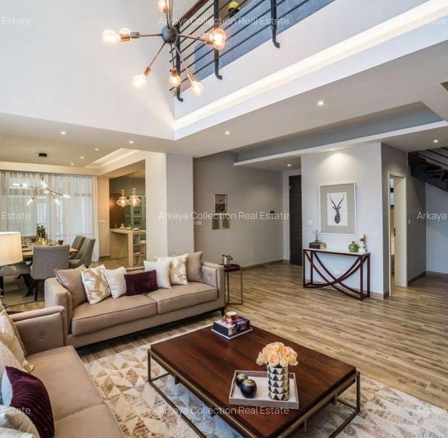 4 Bed Apartment with En Suite in Riverside - 2