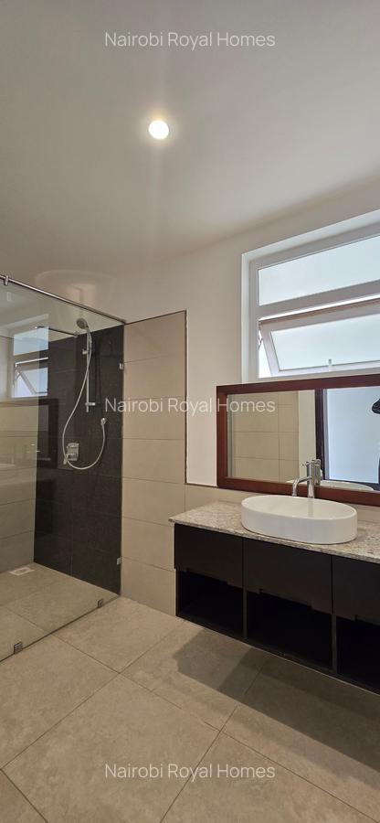 5 Bed House with En Suite at Runda Road - 5