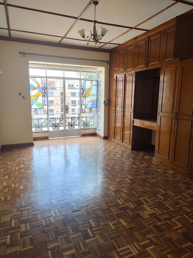 Serviced 4 Bed Apartment with En Suite at Riverside Drive - 7