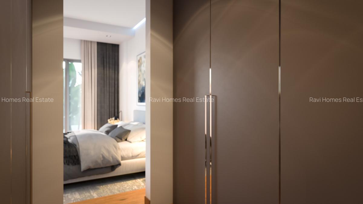 4 Bed Apartment with En Suite at Riverside Drive - 12