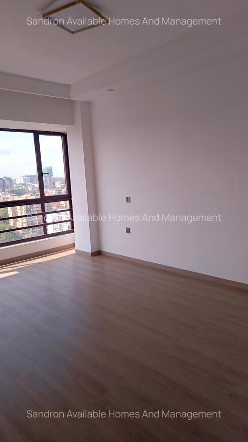 3 Bed Apartment with En Suite in Westlands Area - 17