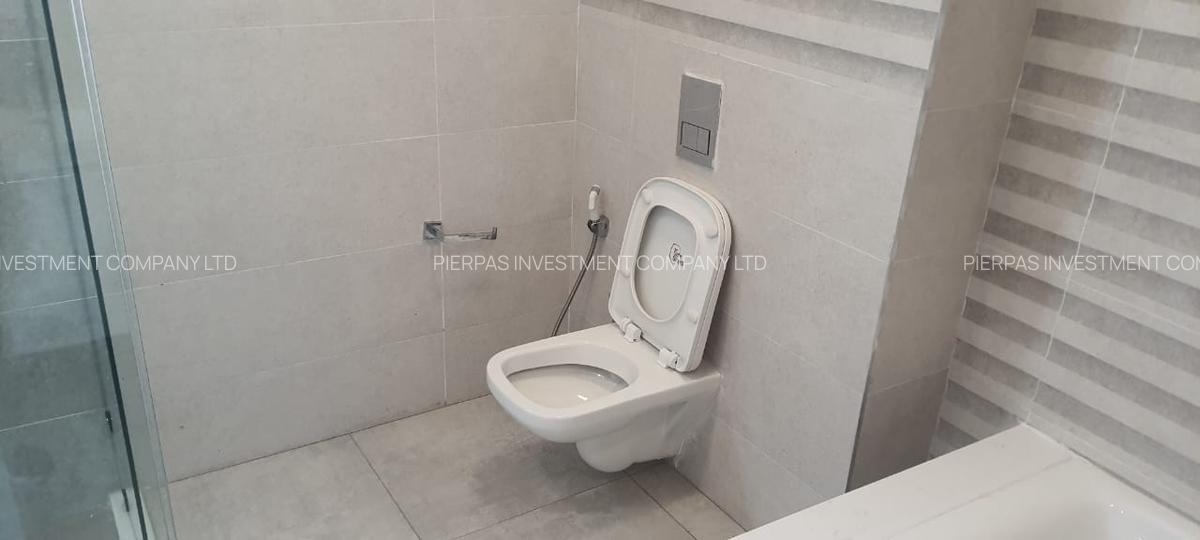Serviced 2 Bed Apartment with En Suite in Kileleshwa - 3