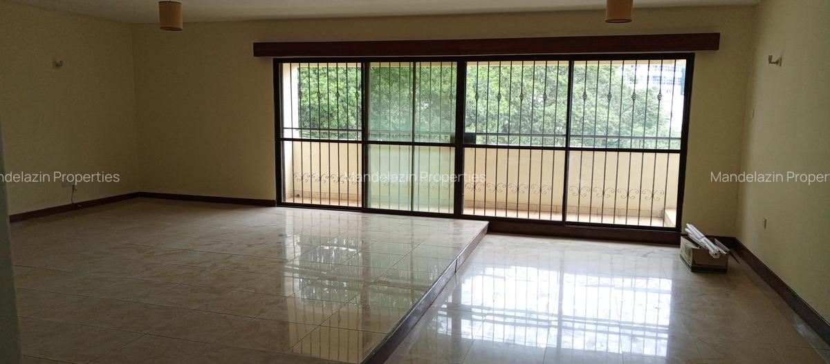 4 Bed Apartment with En Suite at Brookside Drive - 5