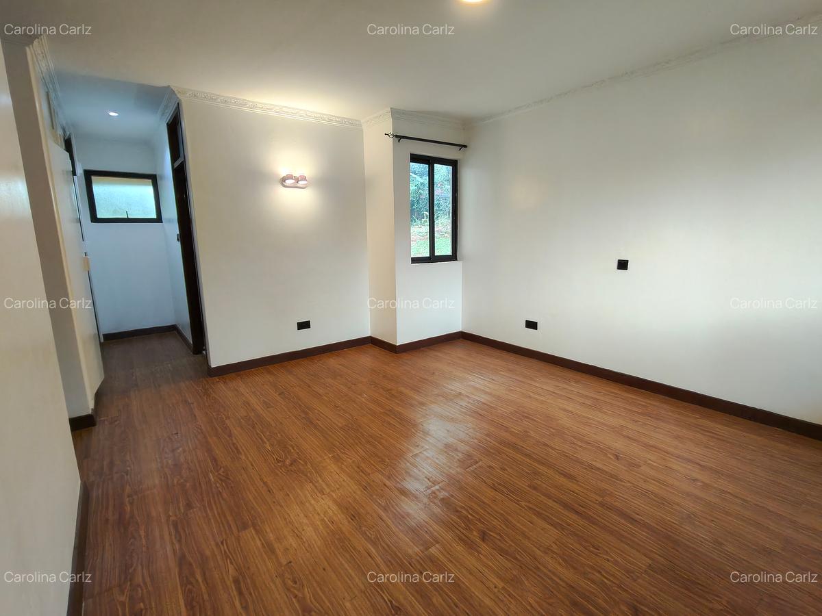 4 Bed House with En Suite at Loresho - 16