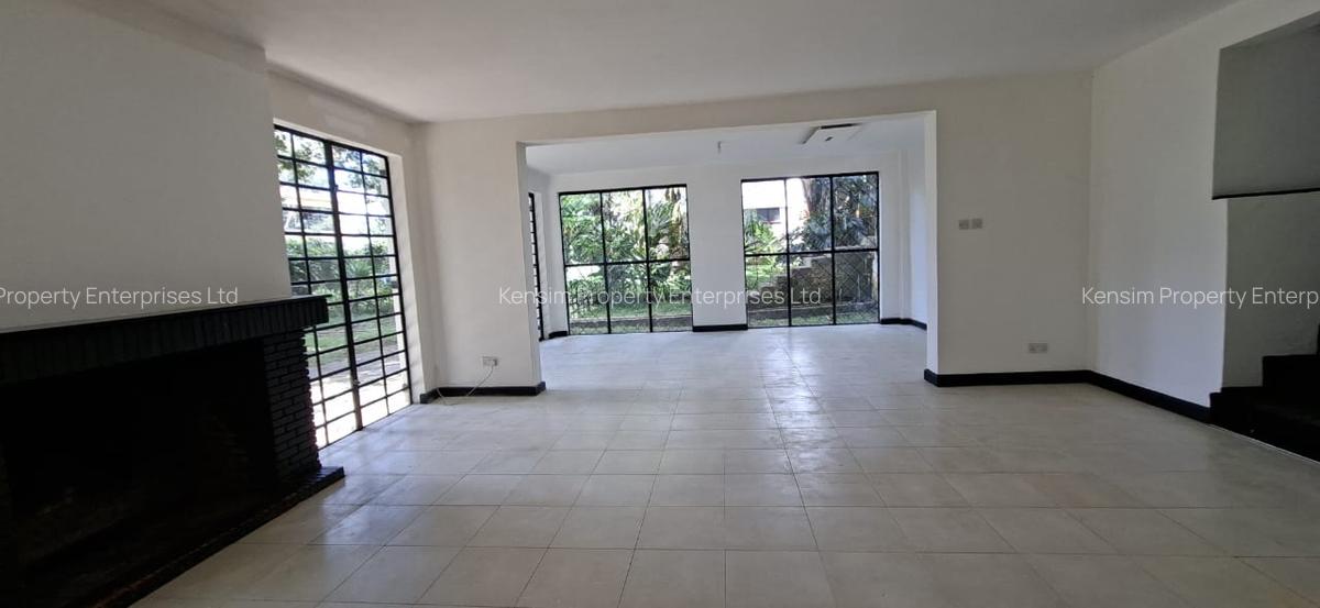 4 Bed Townhouse with En Suite in Lavington - 2