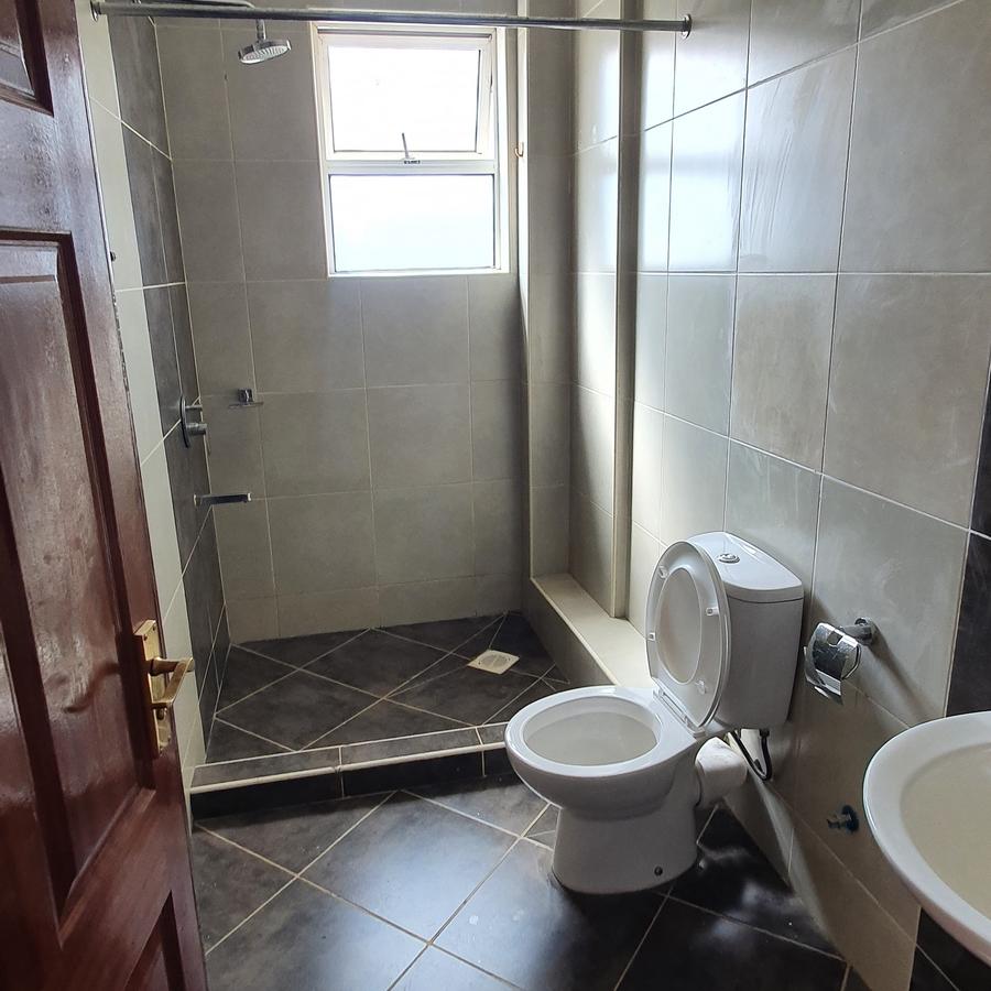 2 Bed Apartment with En Suite at Lavington - 9