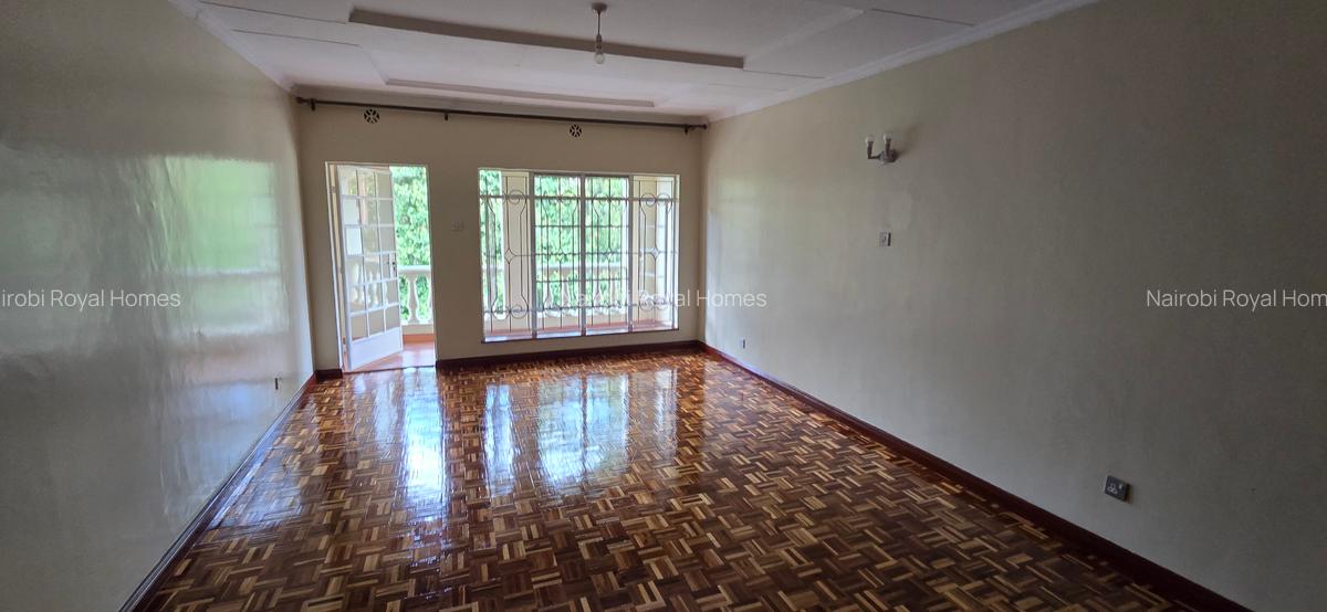 4 Bed Townhouse with En Suite at Lavington Green - 9