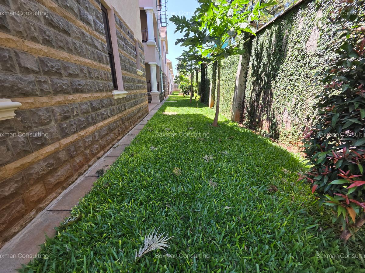 3 Bed Villa with En Suite in Thome - 18